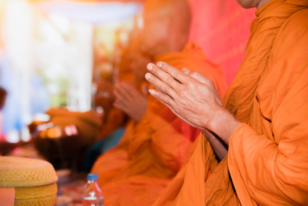 moines à vientiane